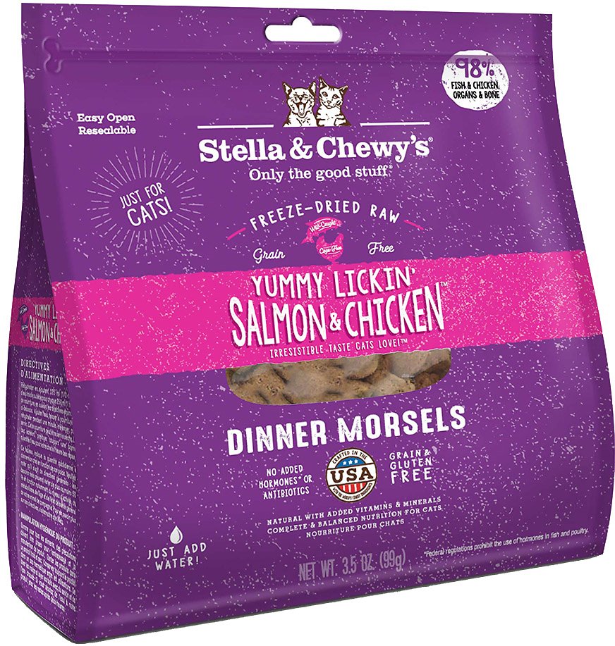 Stella & Chewy's® Yummy Lickin' Salmon & Chicken